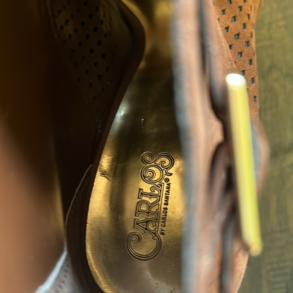 Women’s Carlos Santana Vegan Perforated Shoe Bootie Faux Suede Cognac Size 7 - Picture 8 of 10